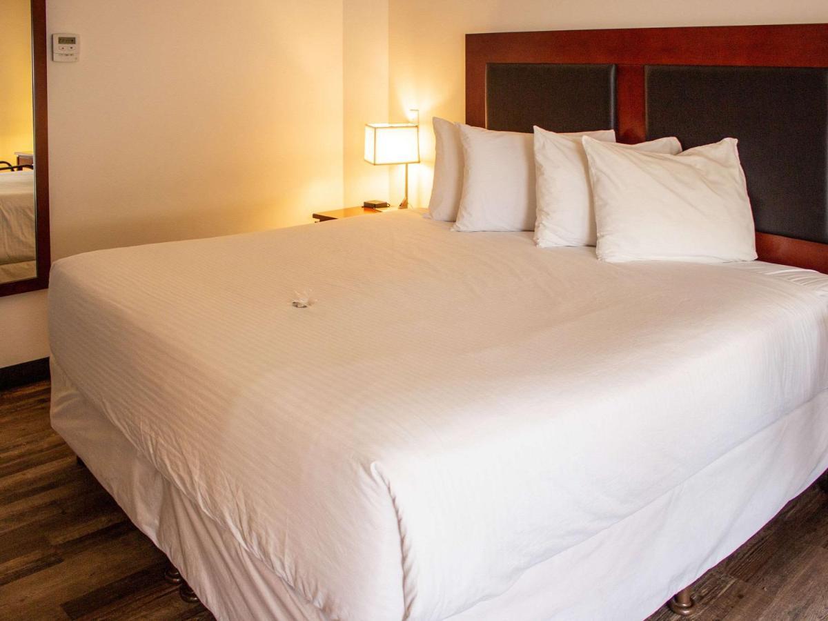 Hotel Penticton, Independent Екстер'єр фото