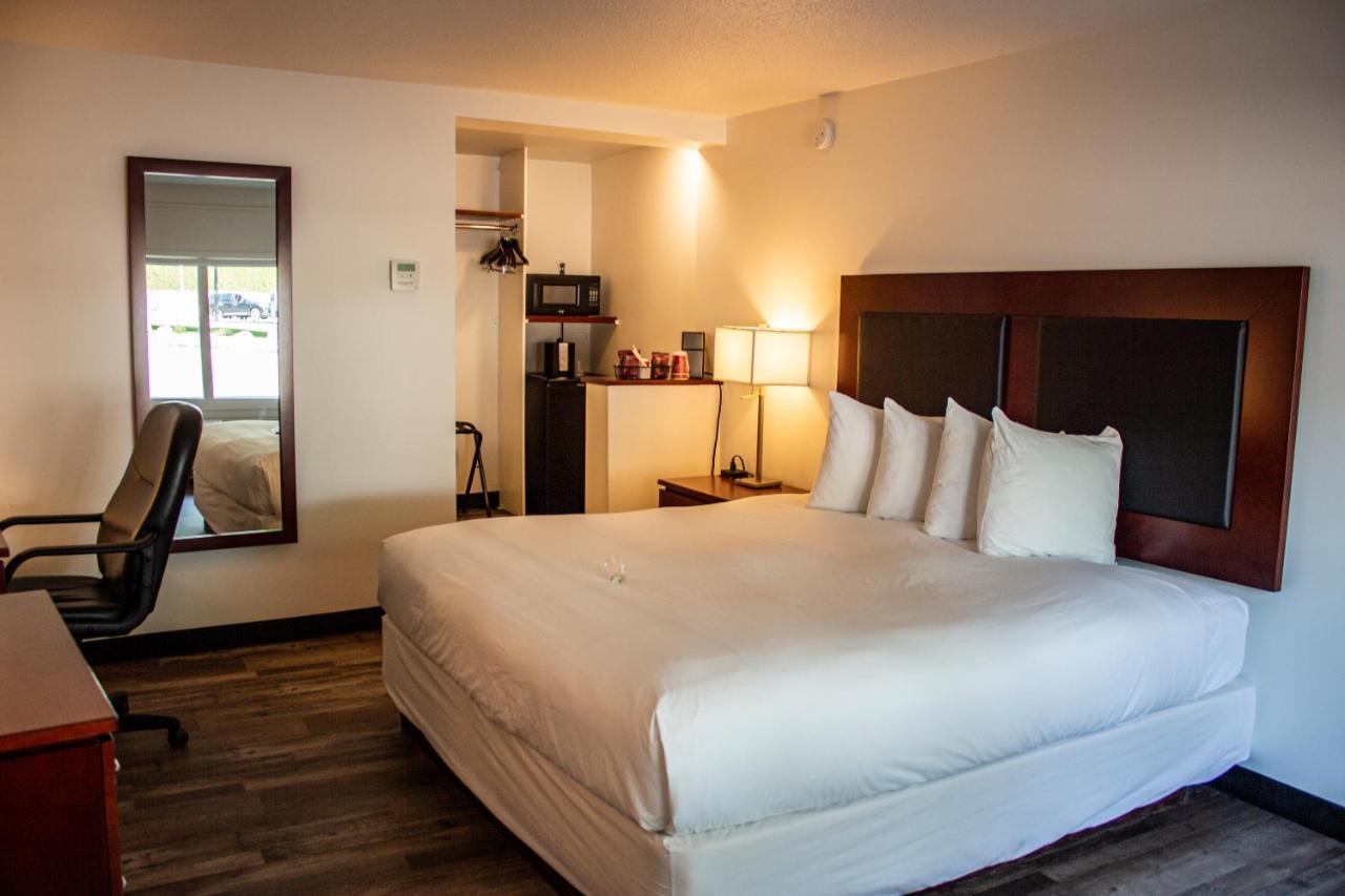 Hotel Penticton, Independent Екстер'єр фото