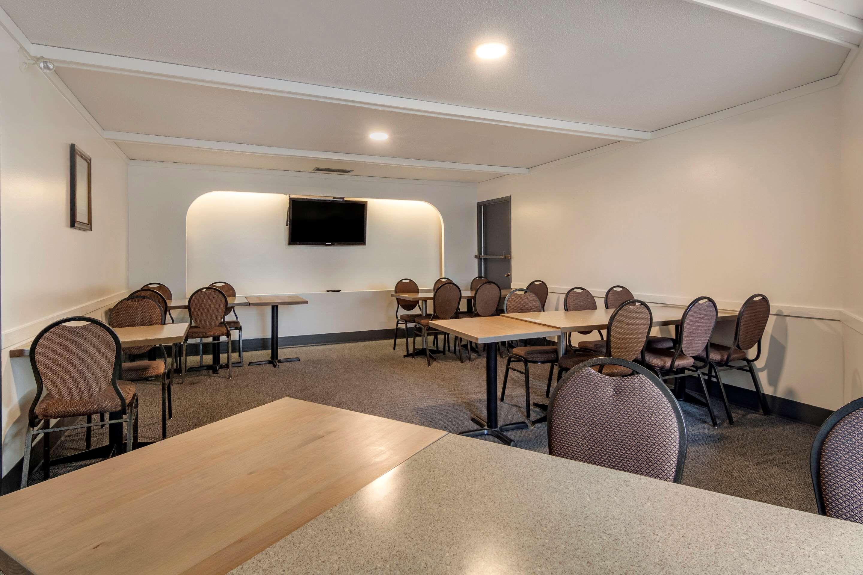 Hotel Penticton, Independent Екстер'єр фото