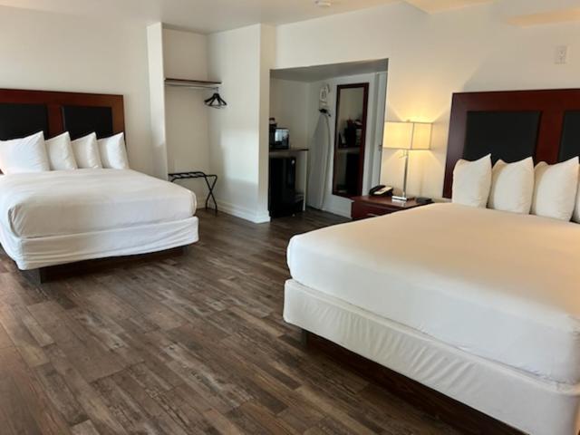 Hotel Penticton, Independent Номер фото
